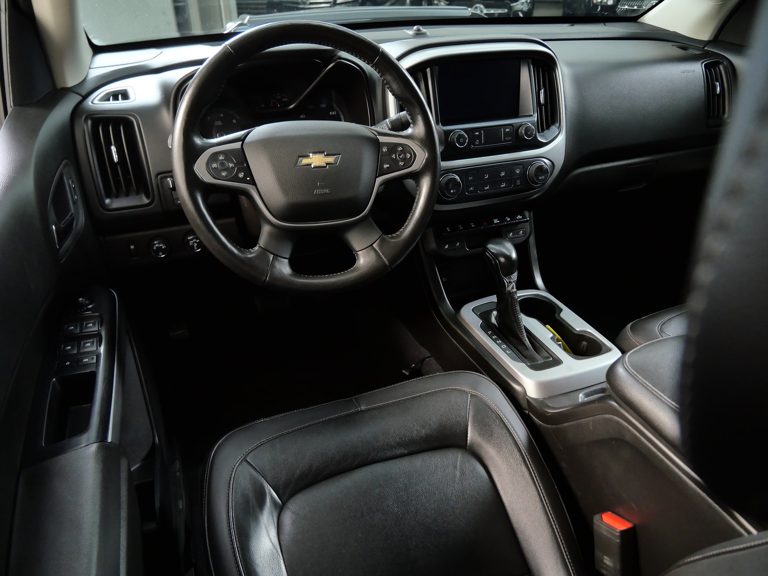 Used 2022 Chevrolet Colorado ZR2 with VIN 1GCPTEE15N1125839 for sale in Minnetonka, Minnesota