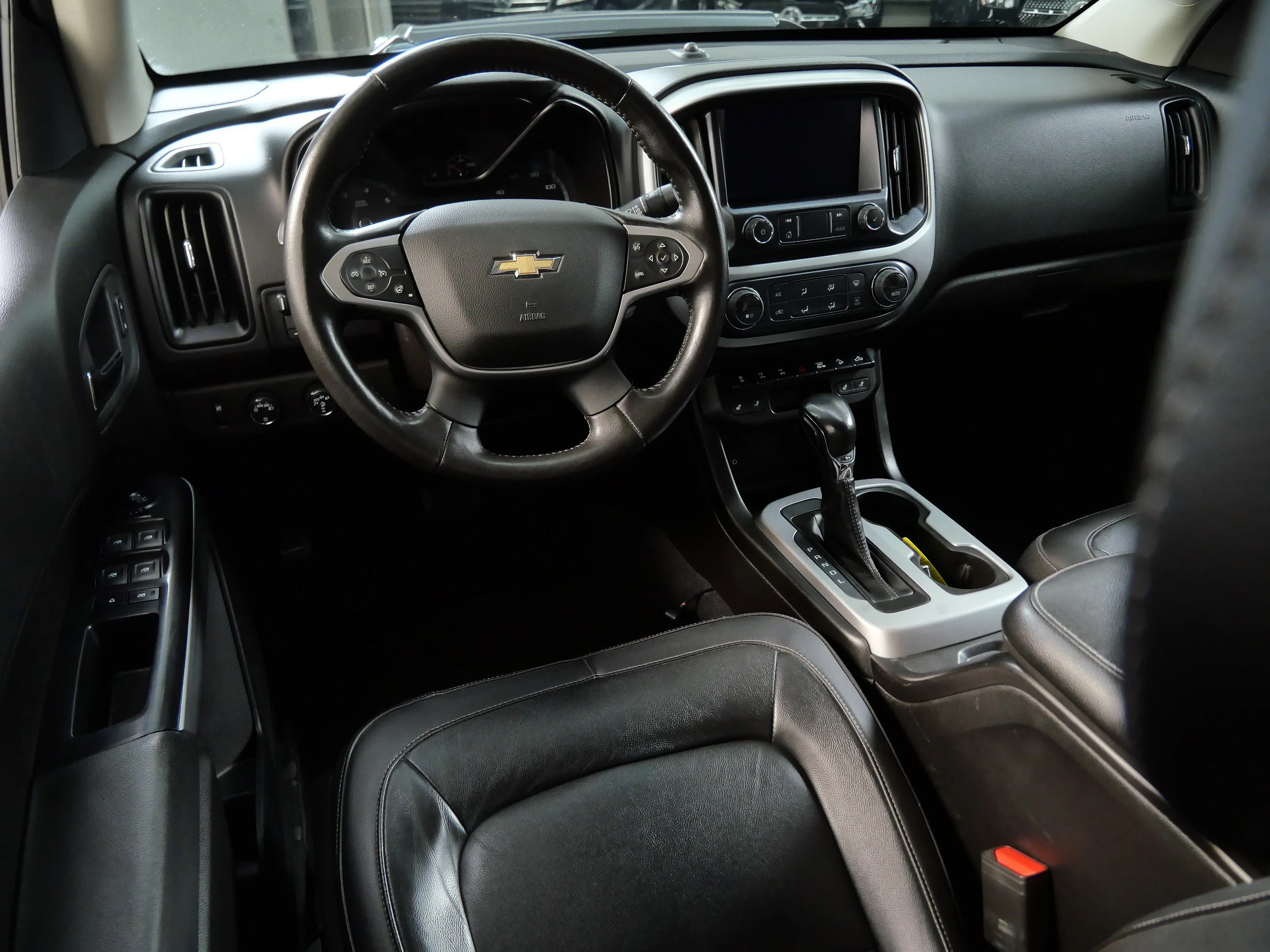 Used 2022 Chevrolet Colorado ZR2 with VIN 1GCPTEE15N1125839 for sale in Minnetonka, Minnesota