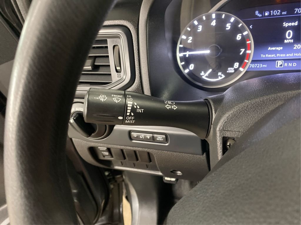 Used 2023 Gray Nissan S image 17