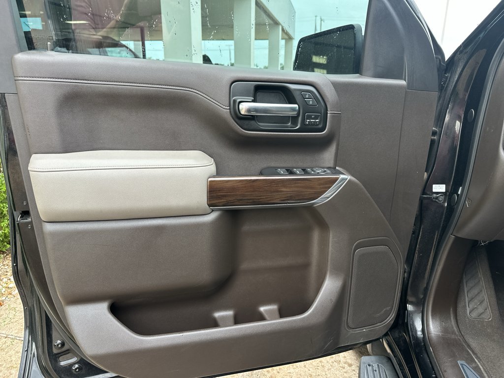 Used 2019 Onyx Black GMC SLT image 17