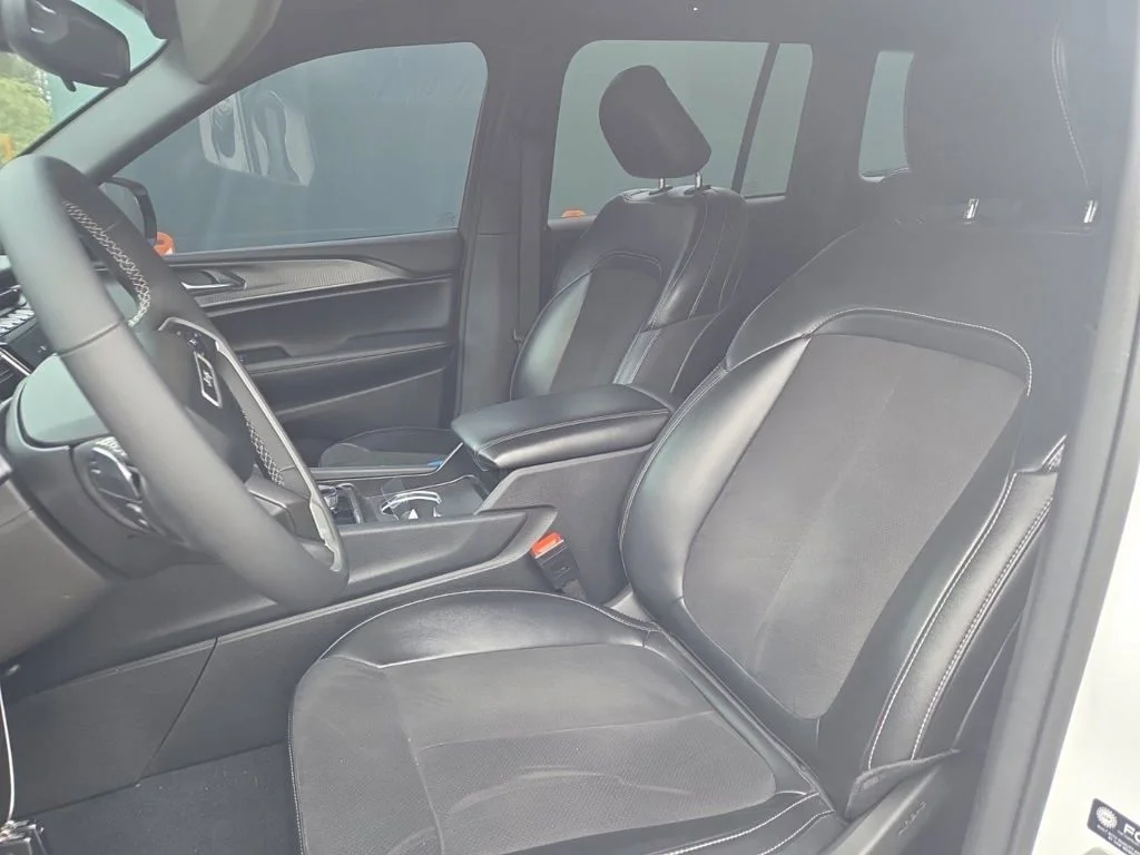 Certified Used 2024 White Jeep Altitude X image 8
