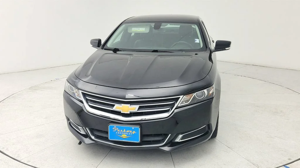 Certified Used 2016 MOSAIC BLACK METALLIC Chevrolet LT image 2