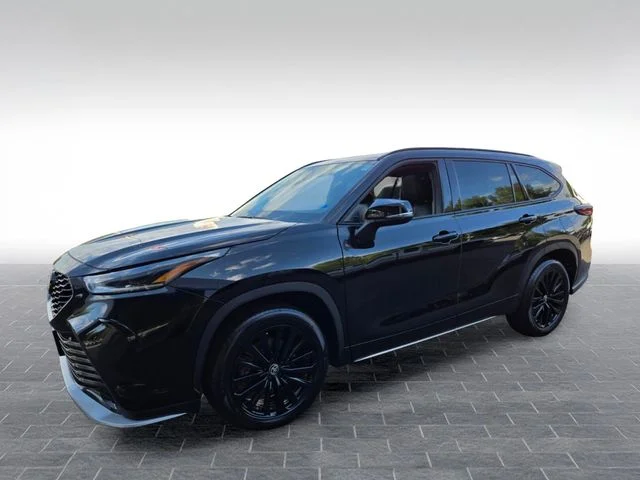 Used 2025 Black Toyota XSE image 3