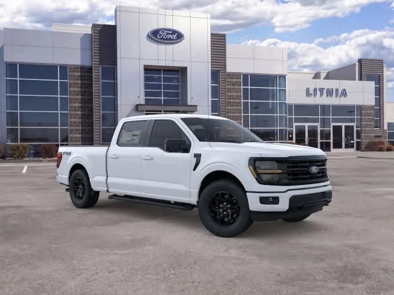 New 2026 Oxford White Ford XLT image 7