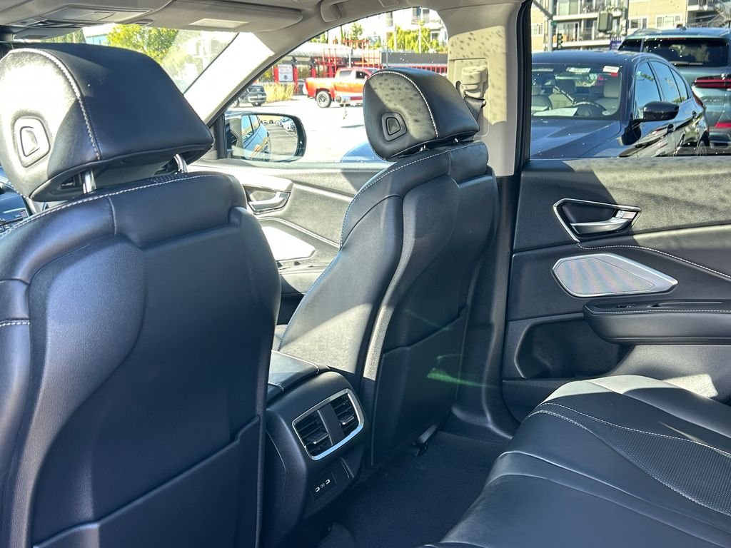 Used 2023 Majestic Black Pearl Acura Technology Package image 31