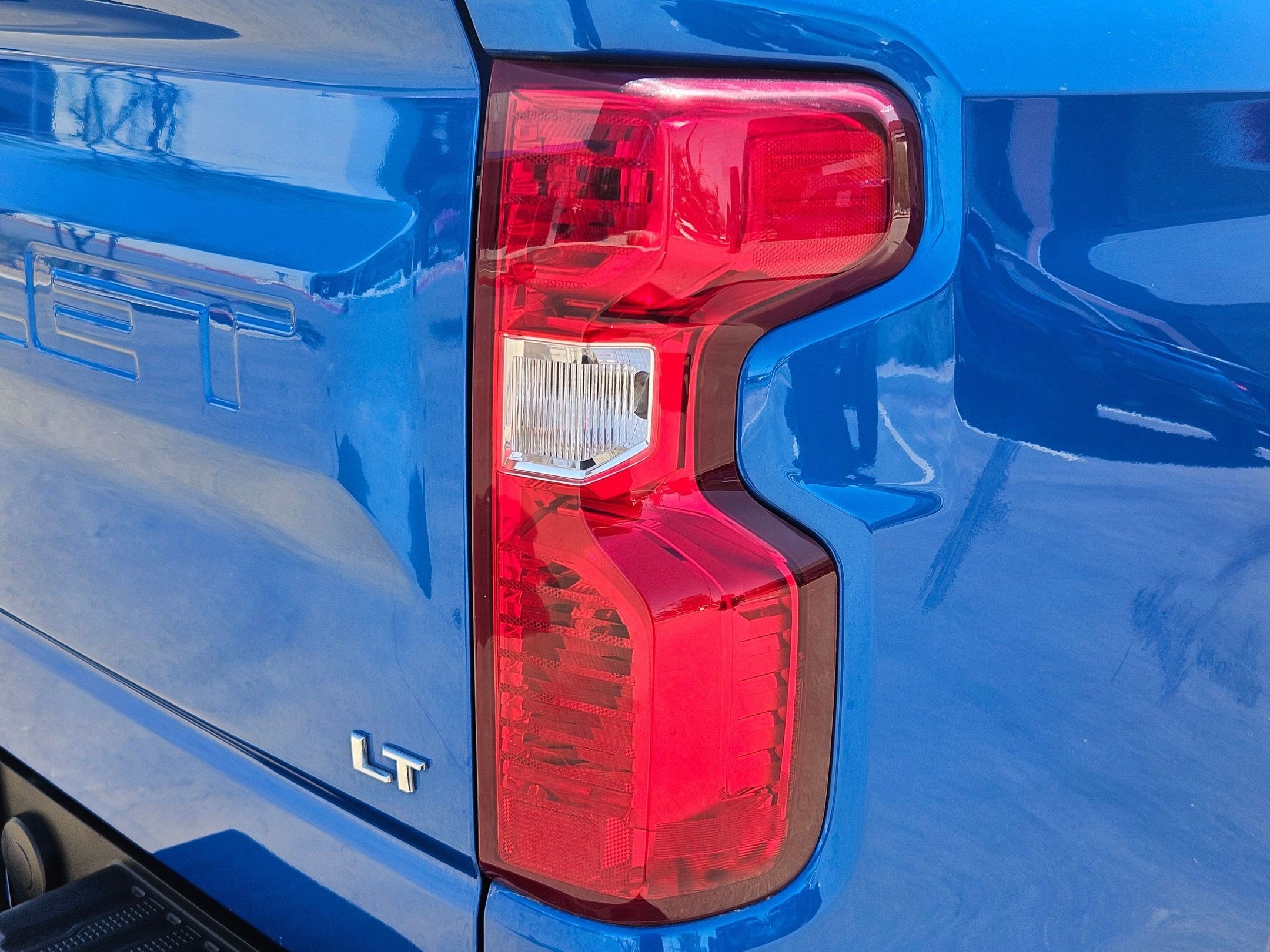 Used 2024 Glacier Blue Metallic Chevrolet LT image 12