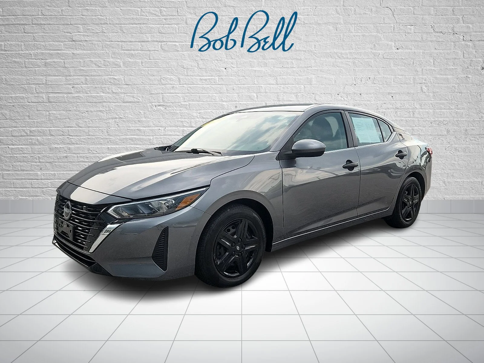 Used 2024 Gray Nissan S image 3