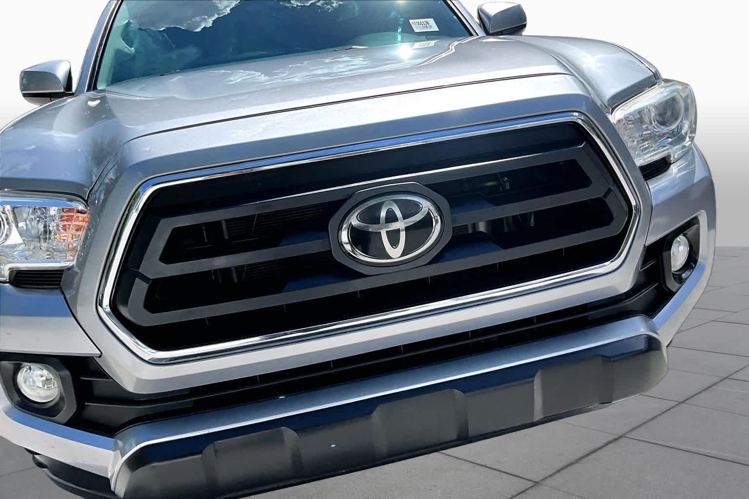 Used 2021 Silver Sky Metallic Toyota SR5 image 30