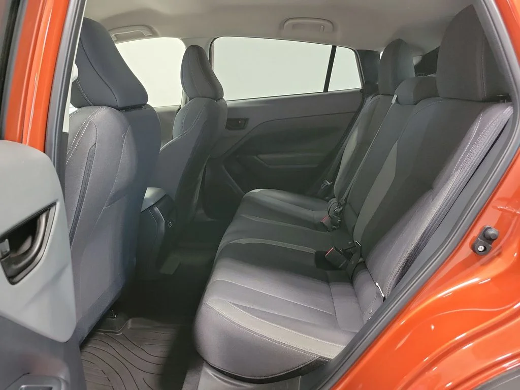 Used 2025 Beige Subaru Premium image 23
