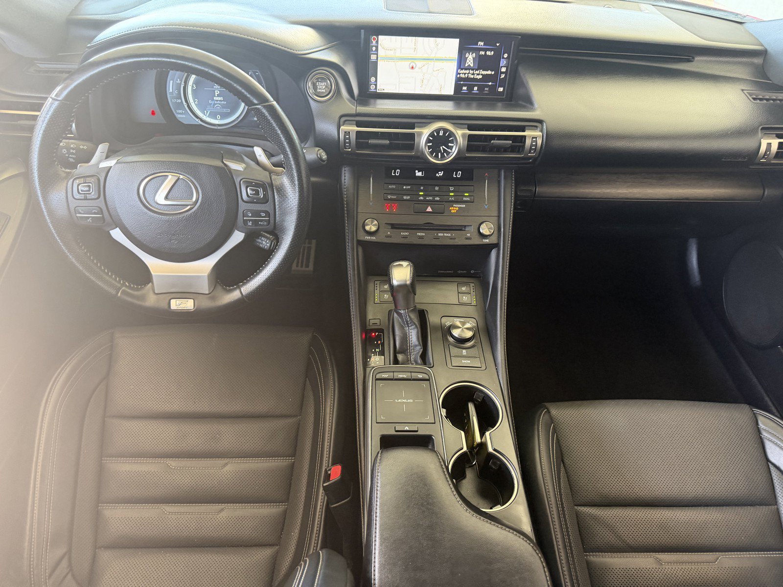 Used 2019 Infra Red Lexus 300 image 25