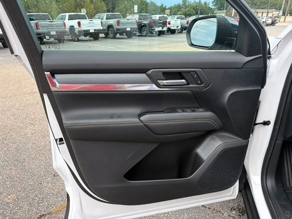 2027 GMC Terrain Elevation - Photo 12