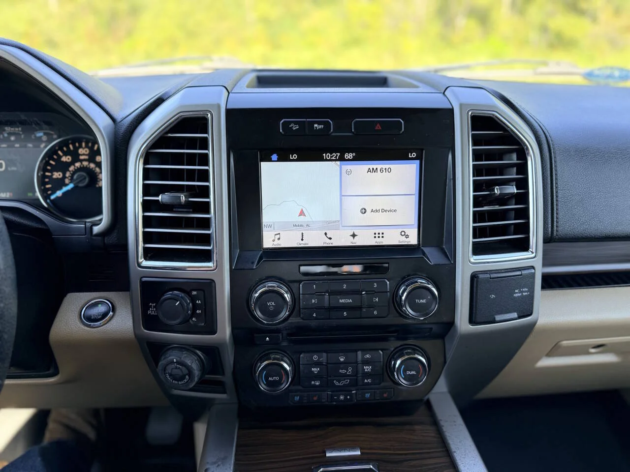 Used 2016 Red Ford Lariat 4x4 4dr SuperCrew 5.5 ft. SB image 17