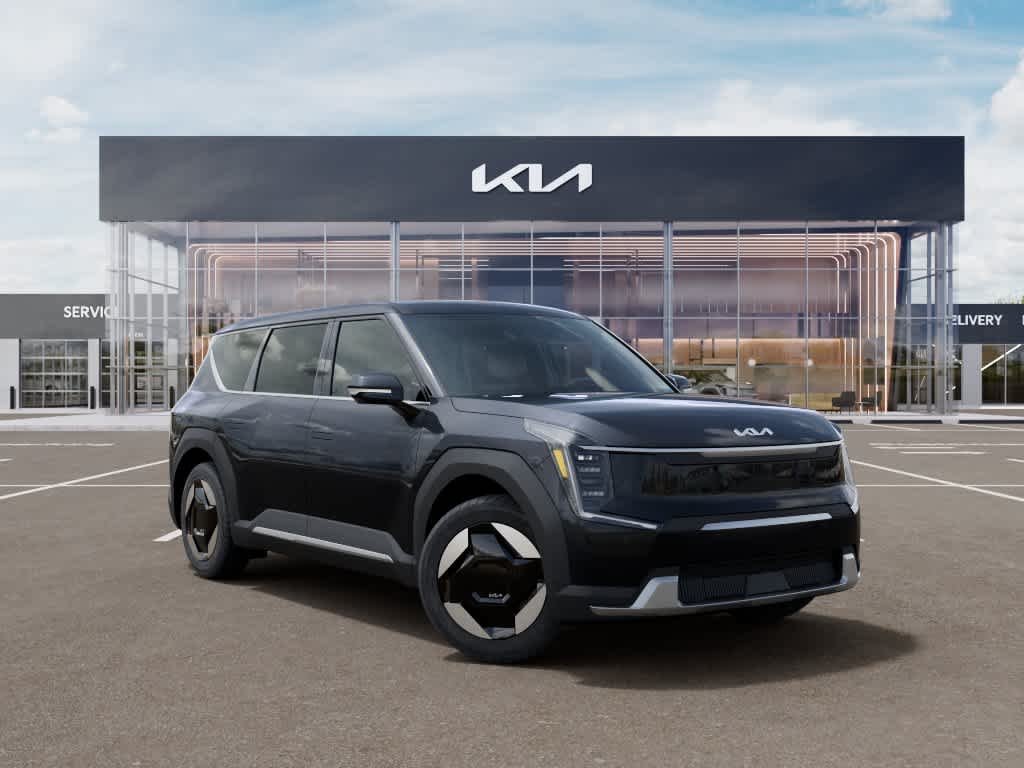 New 2026 Panthera Metal Kia Light Long Range RWD image 8