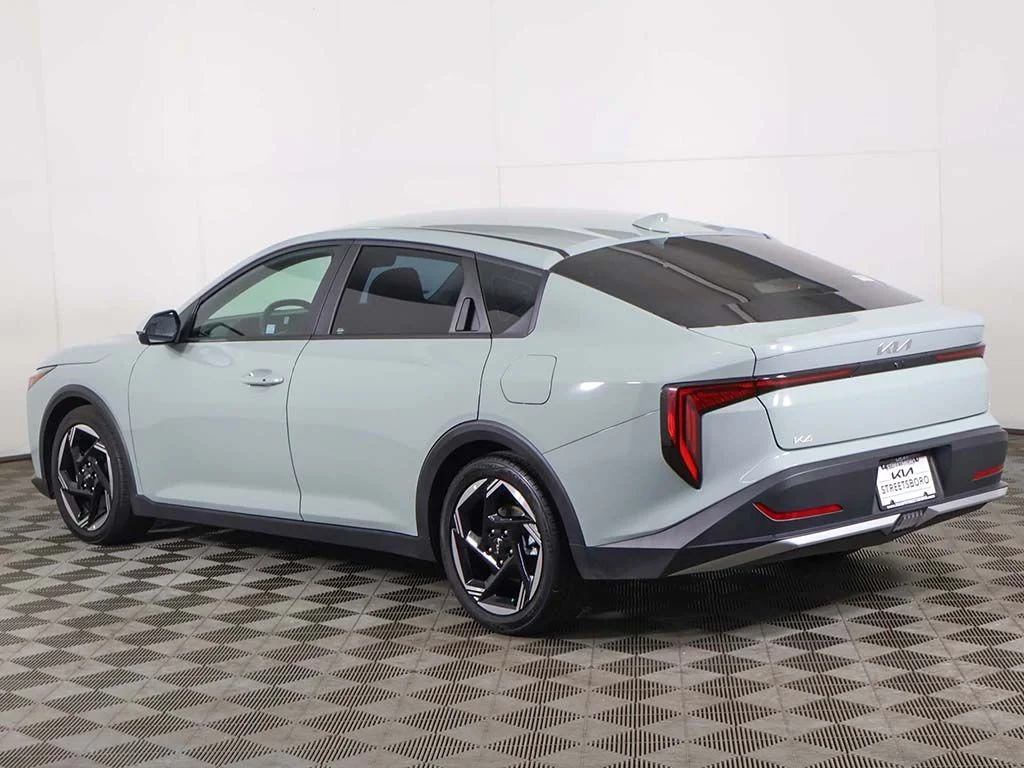 Used 2025 Gray Kia EX image 8