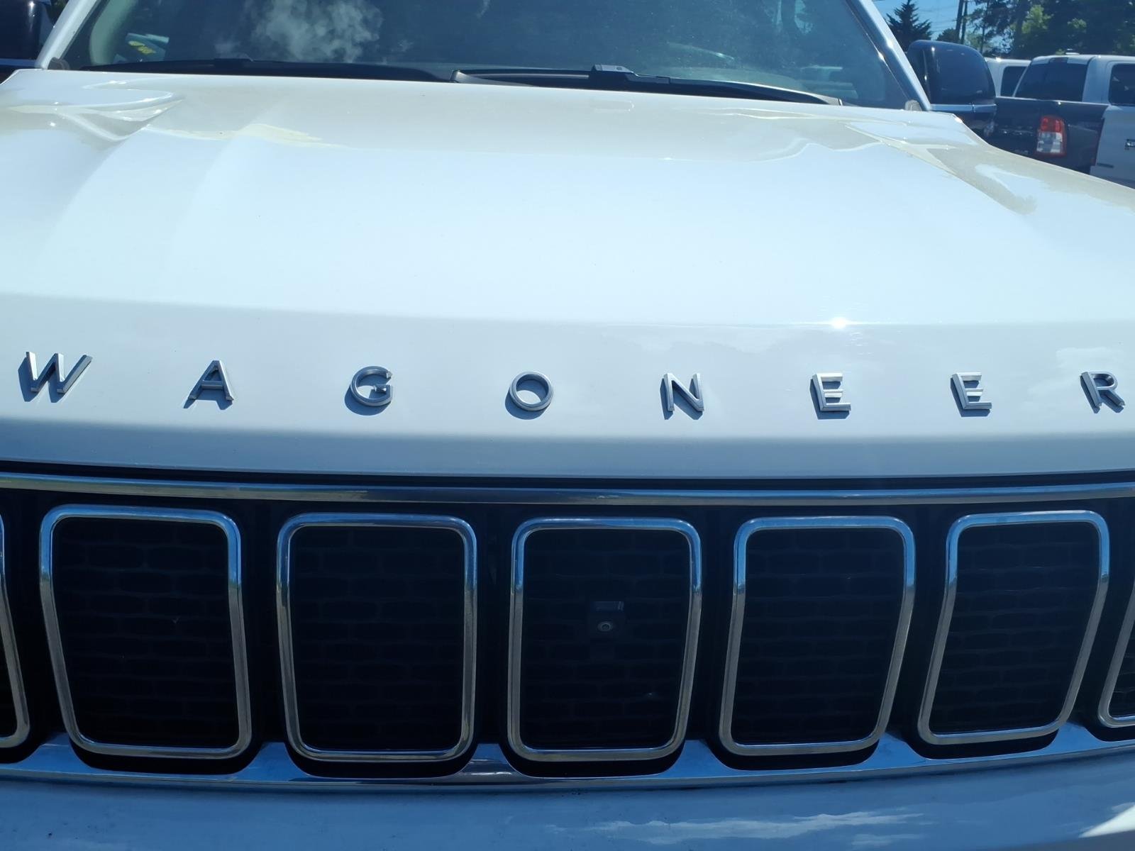 Certified Used 2023 White Jeep Base image 12