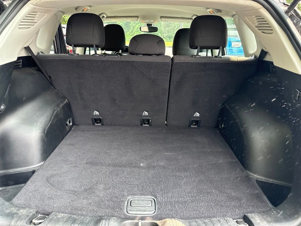 Used 2019 Gray Jeep Sport image 13