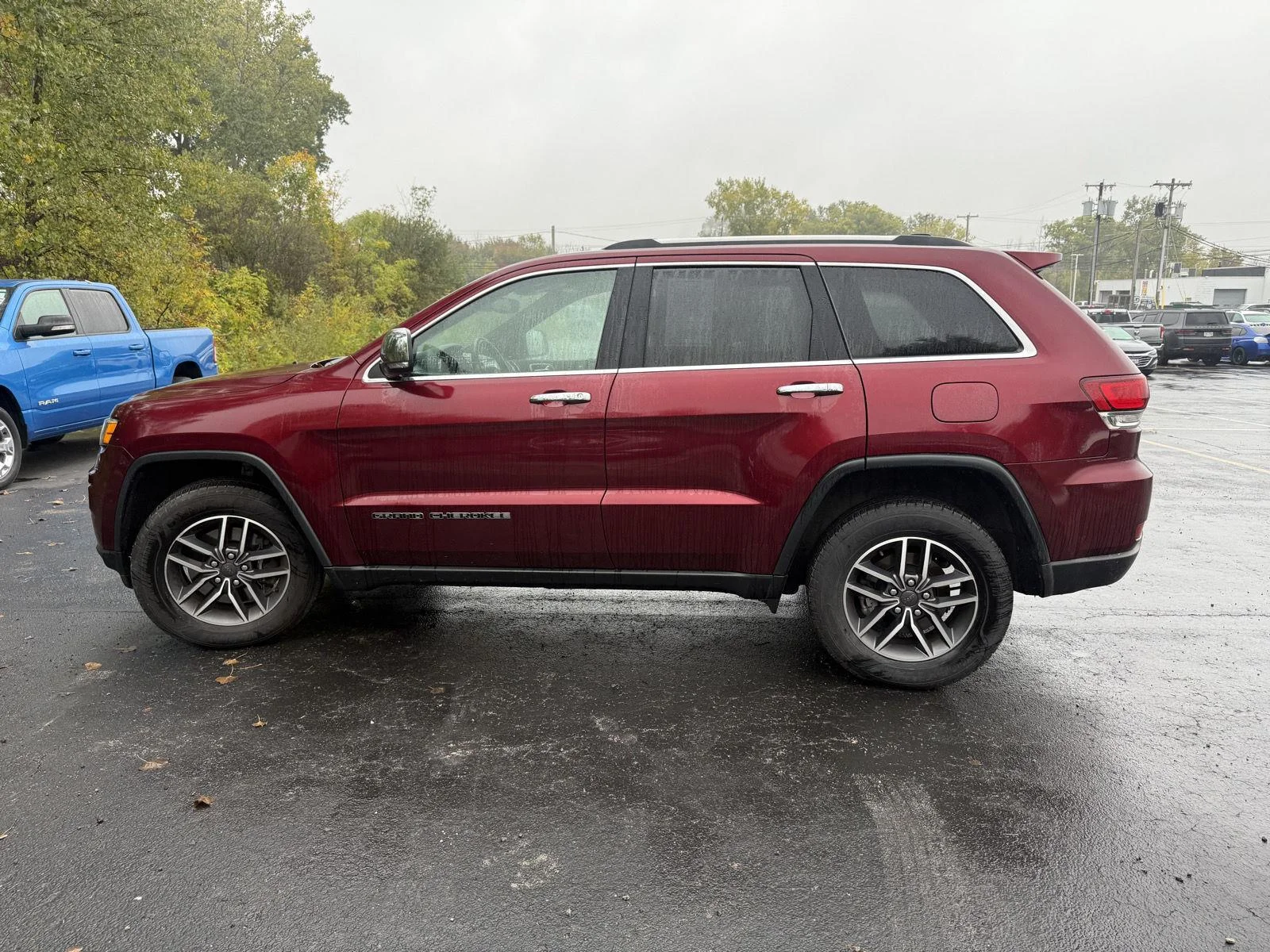 Used 2021 Velvet Red Pearlcoat Jeep Limited image 10