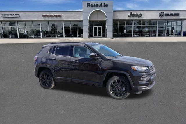 New 2026 Diamond Black Crystal Pearlcoat Jeep Latitude image 2