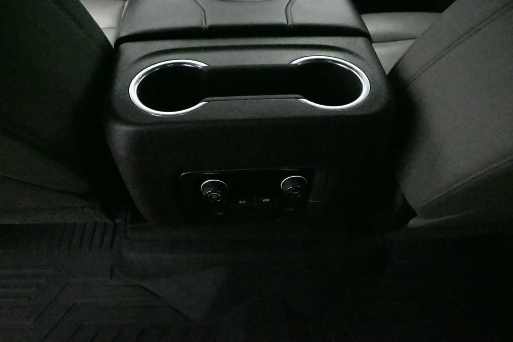 Used 2021 Summit White Chevrolet LT image 32