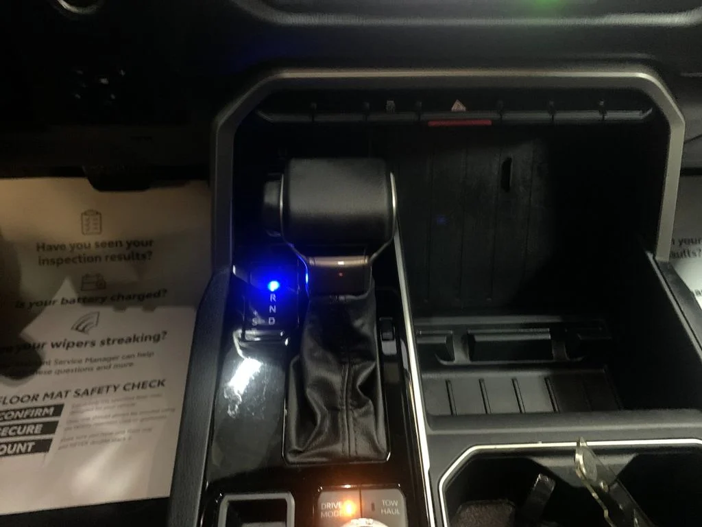 Used 2022 Gray Toyota SR5 image 23