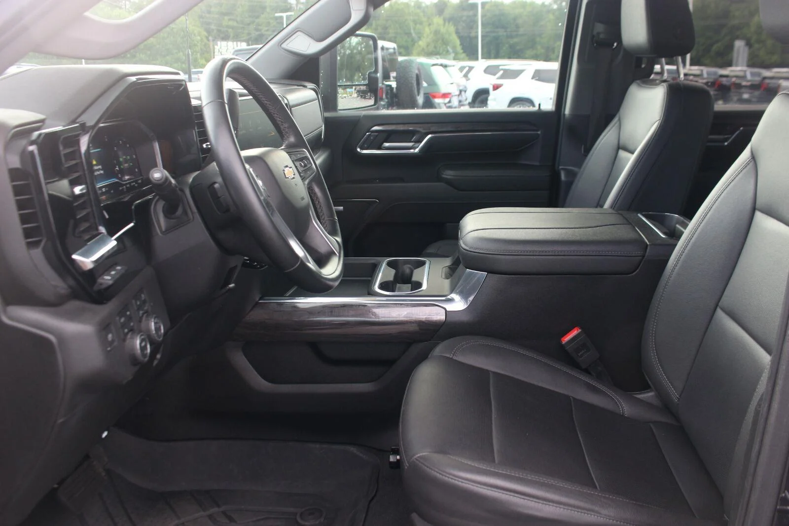 Used 2024 Dark Ash Metallic Chevrolet LTZ image 18