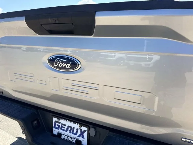 Used 2023 Silver Ford XLT image 21