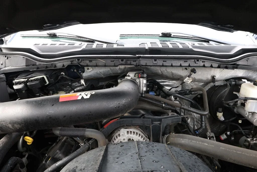 Used 2019 Blue Jeans Metallic Ford LARIAT 4WD Crew Cab 6.75