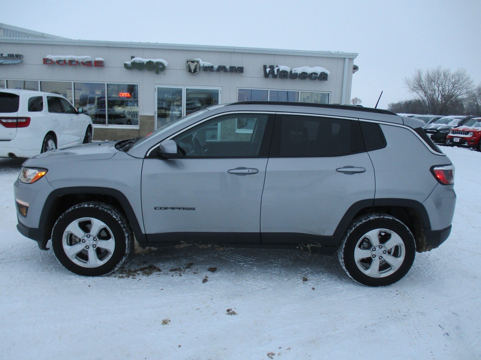 Used 2021 Jeep Compass Latitude with VIN 3C4NJDBBXMT584098 for sale in Waseca, Minnesota