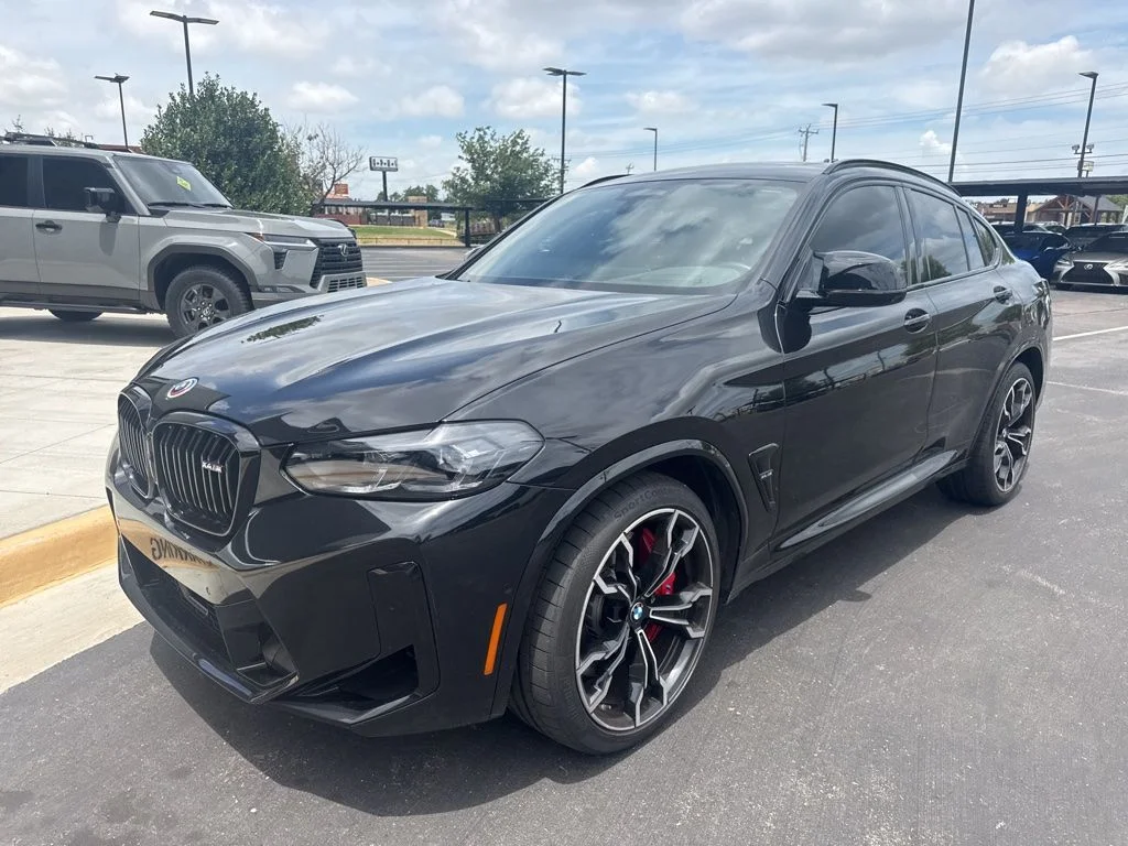 2023 BMW X4 M -'s photo