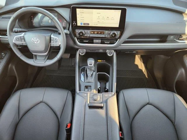 Used 2025 Blueprint Toyota XLE image 25