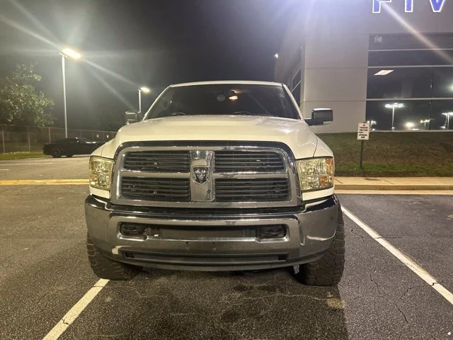 Used 2012 Bright White Clearcoat Ram SLT image 9