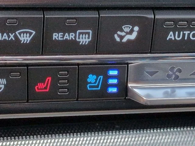 New 2026 Avalanche Ford Lariat® image 23