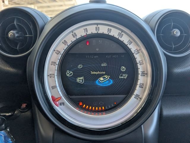 Used 2014 Red MINI Paceman image 16