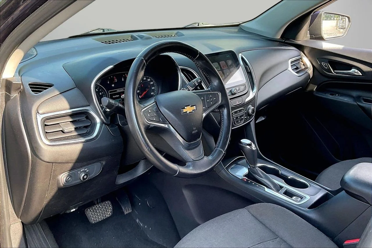 Used 2018 Blue Chevrolet LT image 19