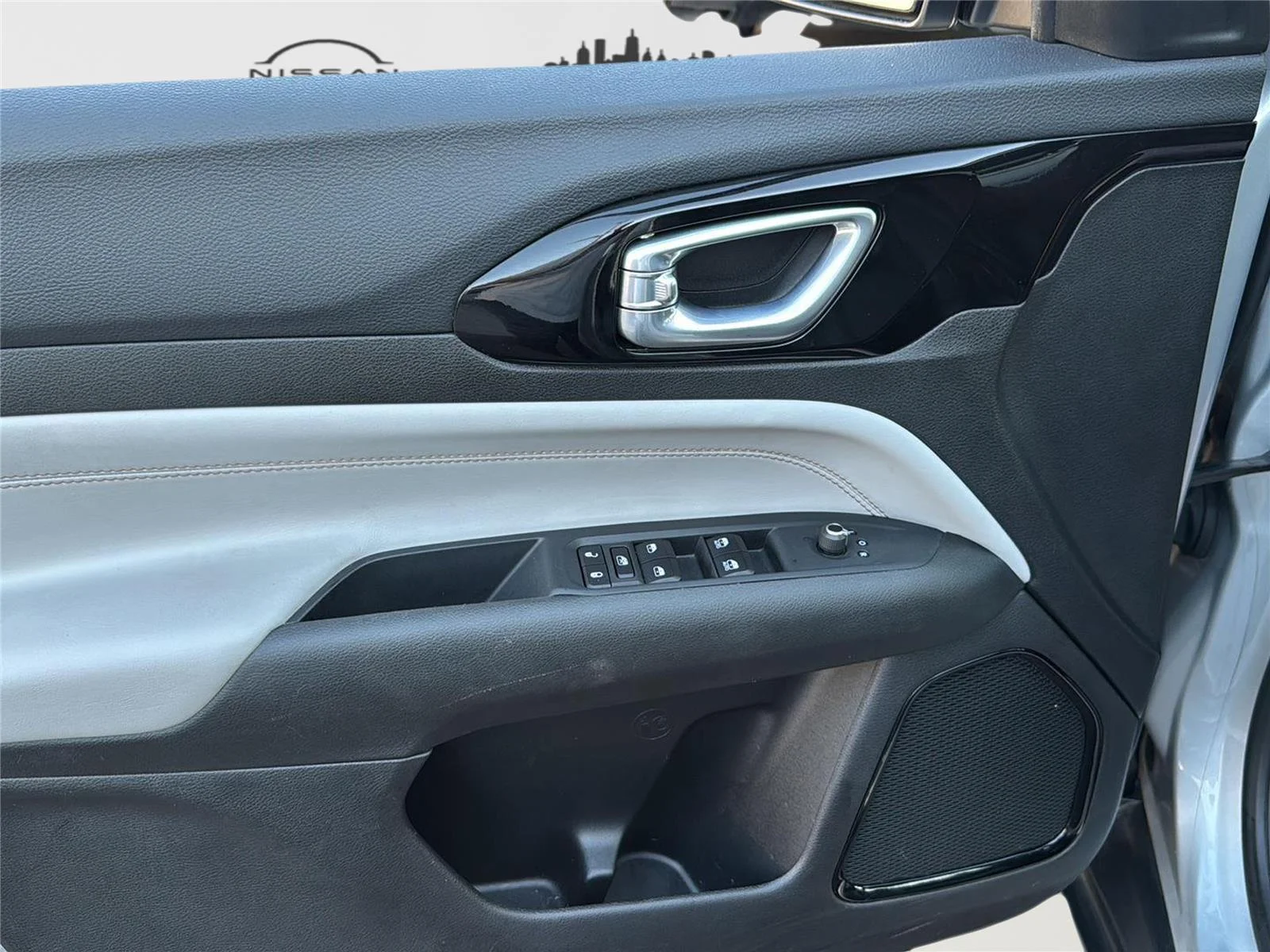 2025 Jeep Compass Limited - Photo 9