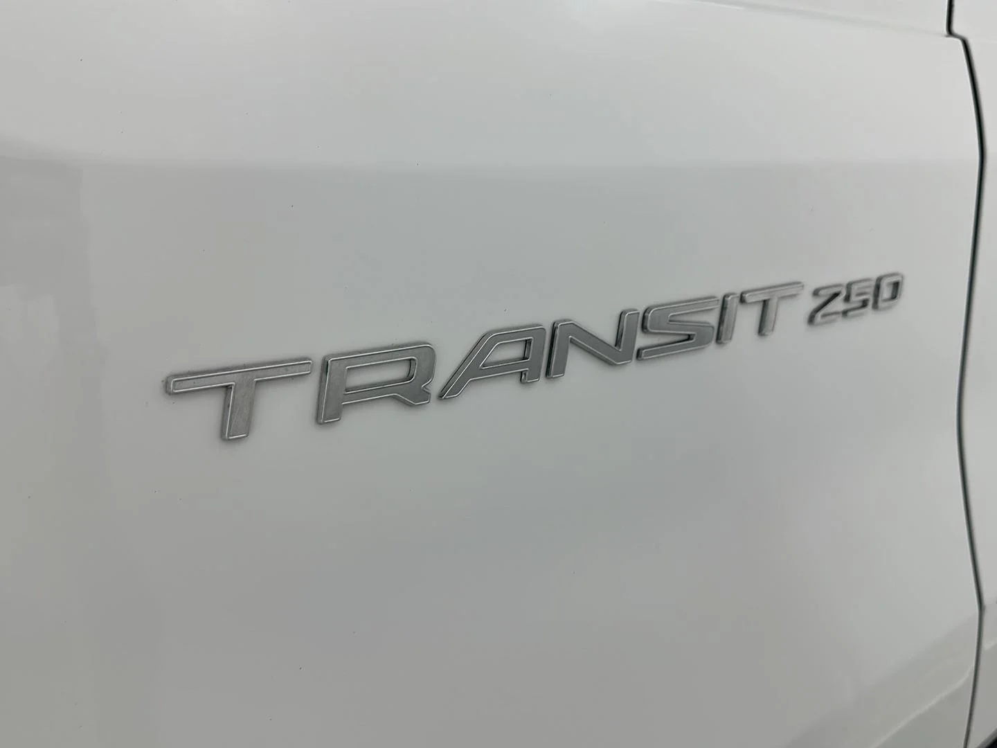 Used 2024 Oxford White Ford  image 24