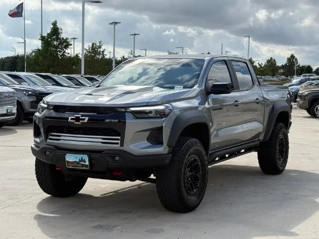 Used 2024 Sterling Gray Metallic Chevrolet ZR2 image 7