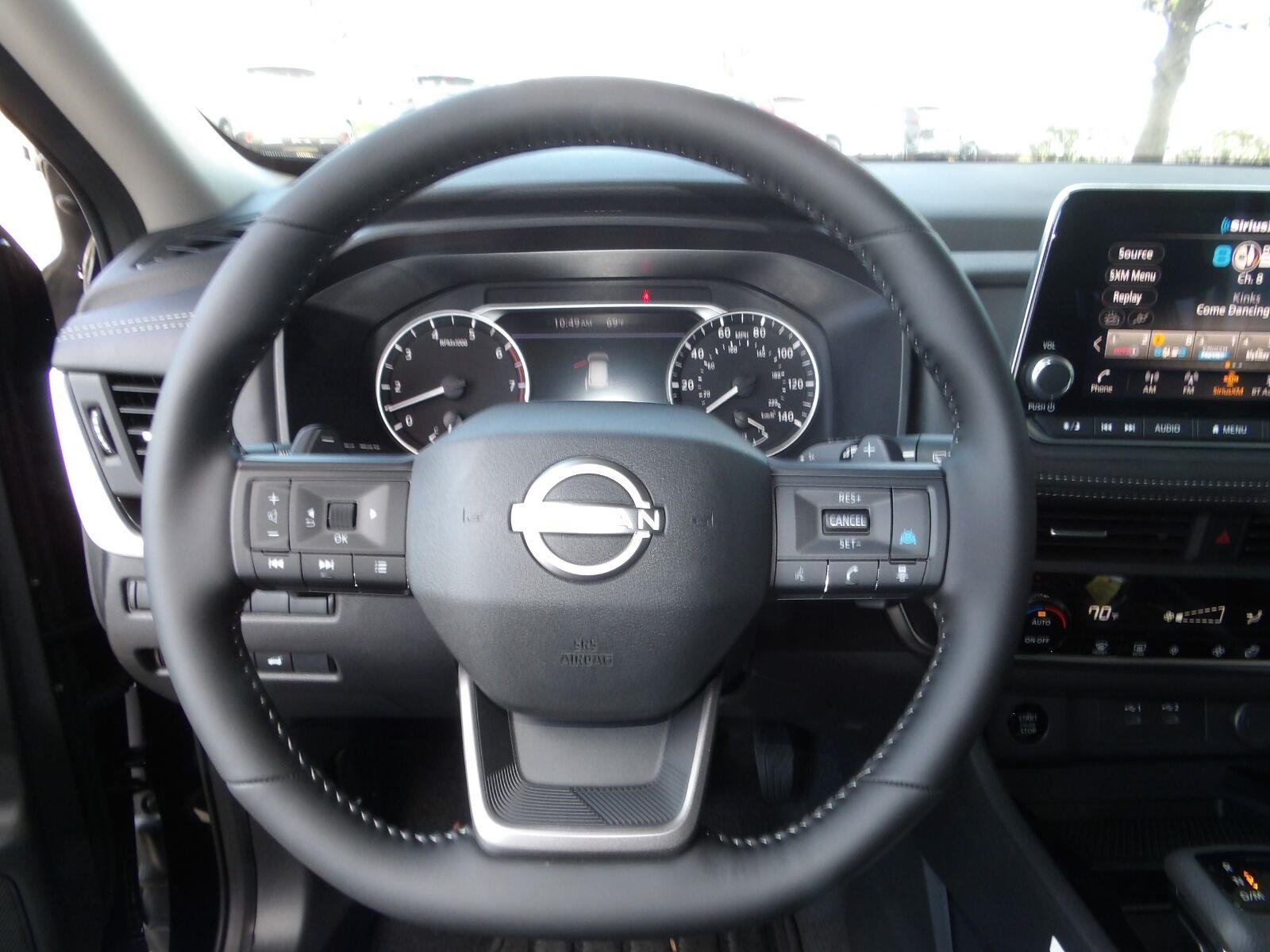 New 2026 Super Black Nissan SV image 28