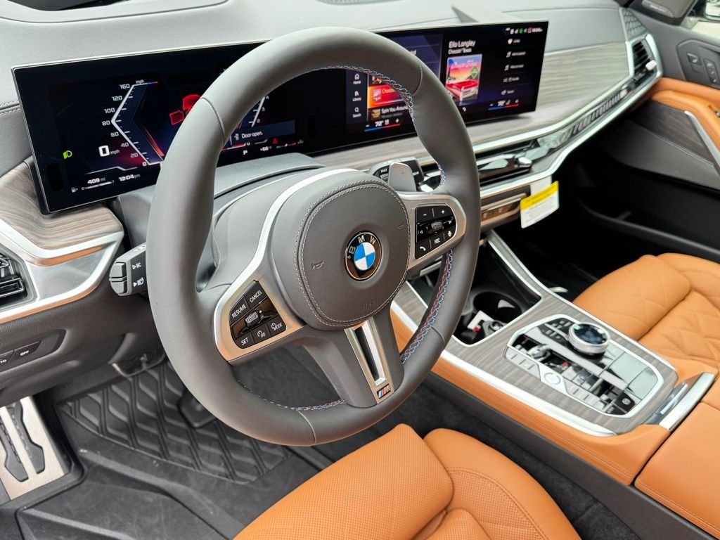 Used 2026 Green BMW M60i image 14