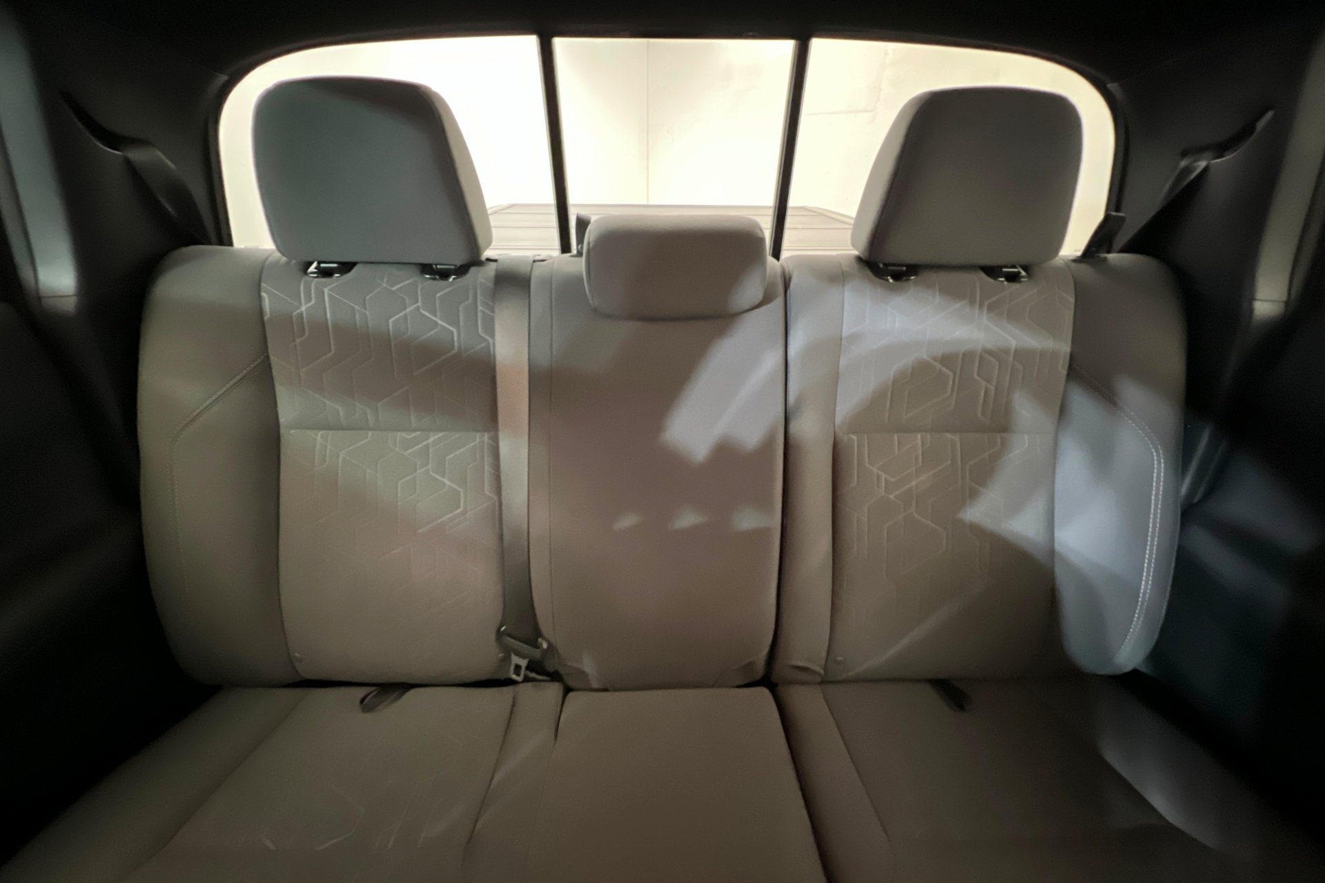 Used 2019 SUPER WHITE Toyota TRD Off-Road image 25