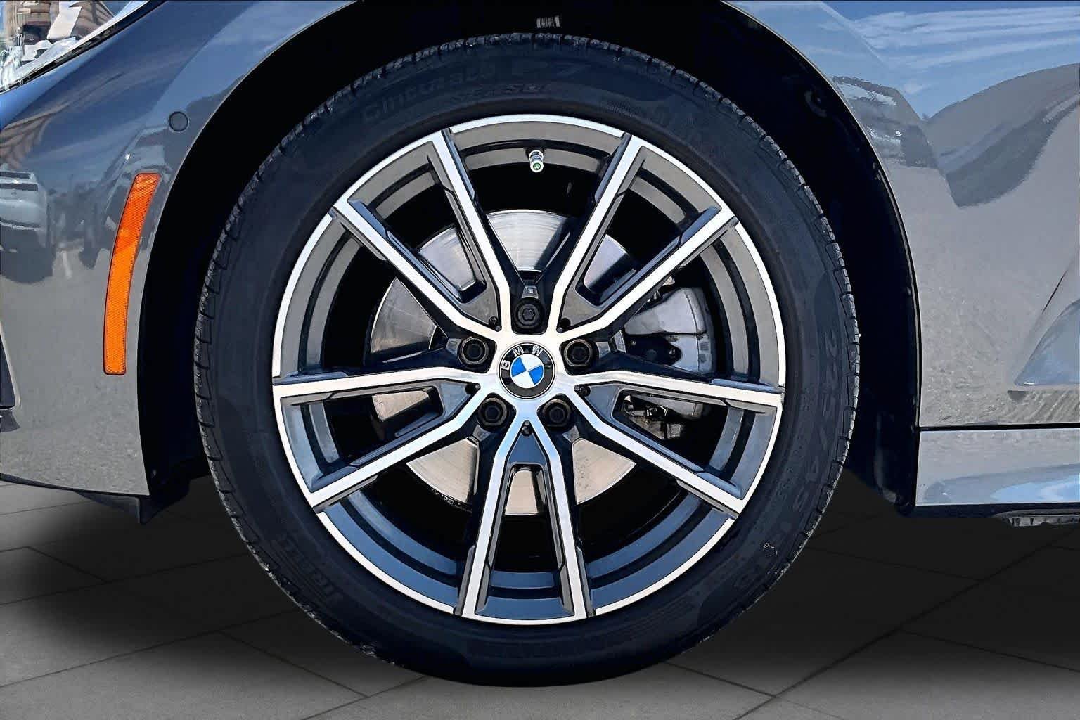 Used 2022 Mineral Grey Metallic BMW 330i image 10