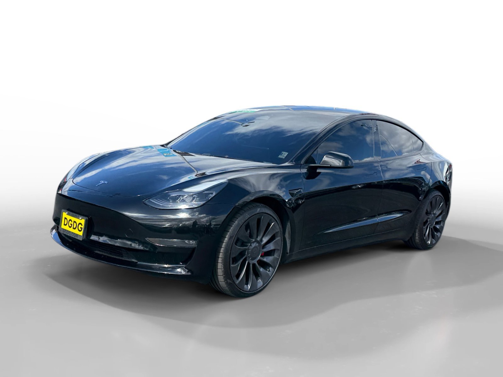 2023 Tesla Model 3 Performance's photo