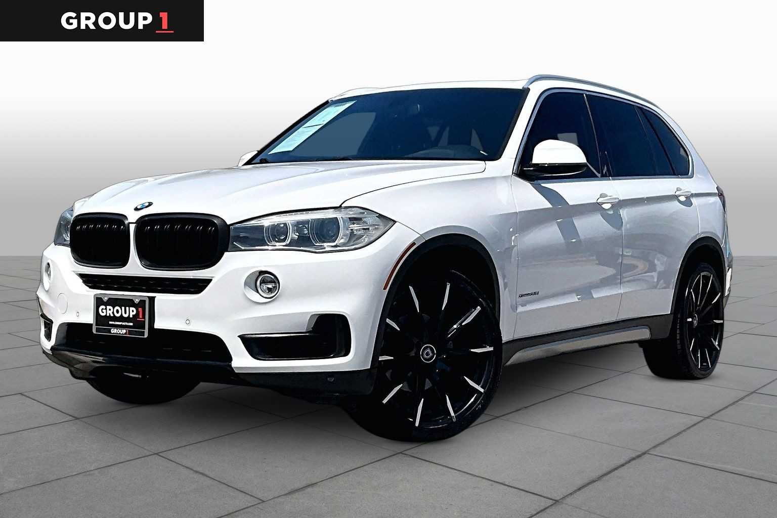 Used 2017 Alpine White BMW sDrive35i image 1