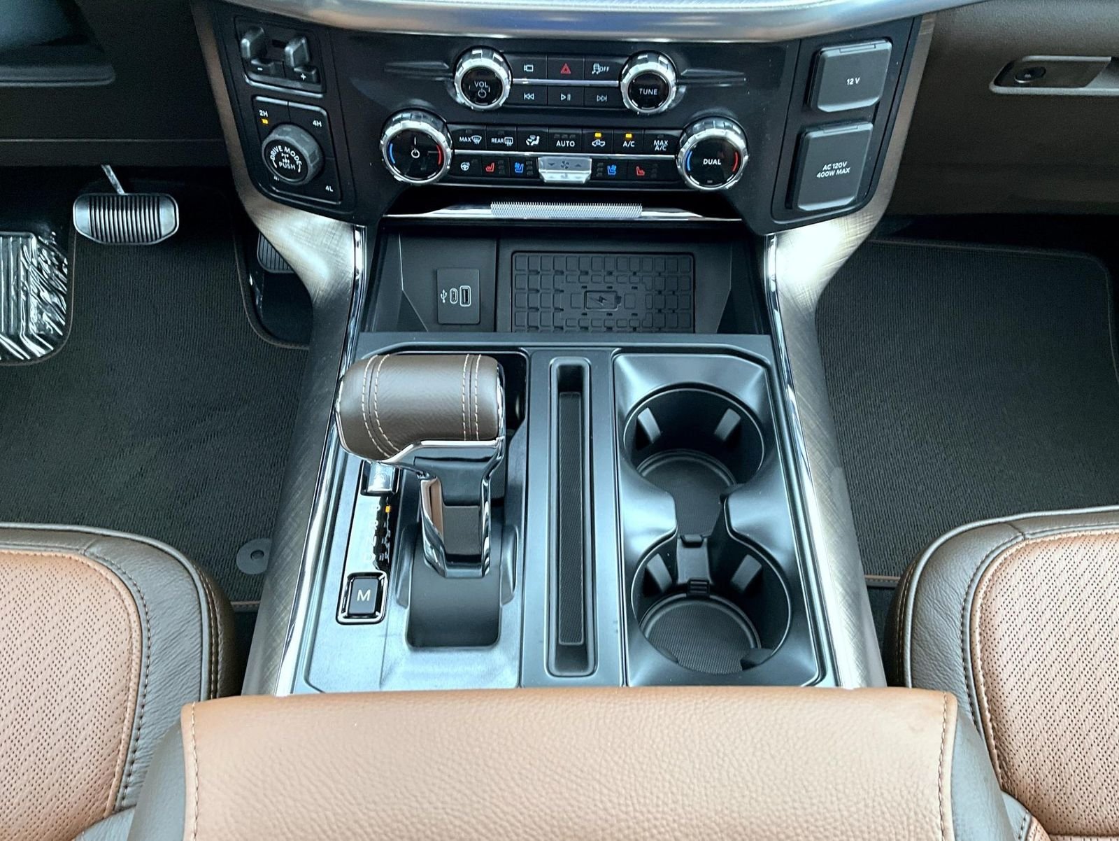 New 2026 Star White Metallic Tri-Coat Ford King Ranch image 16