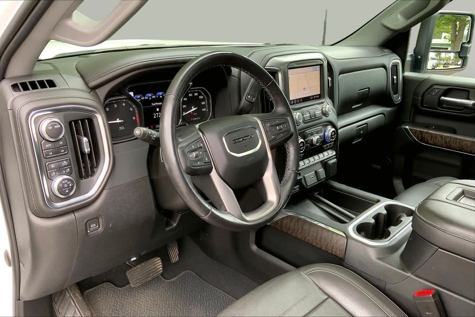 Used 2021 Summit White GMC Denali image 18