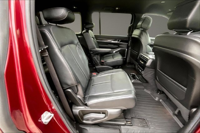 Used 2022 Red Jeep Series III image 25