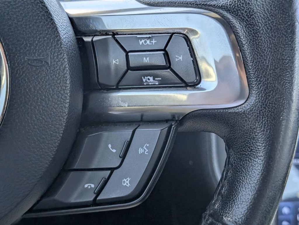 Used 2017 White Ford GT image 31