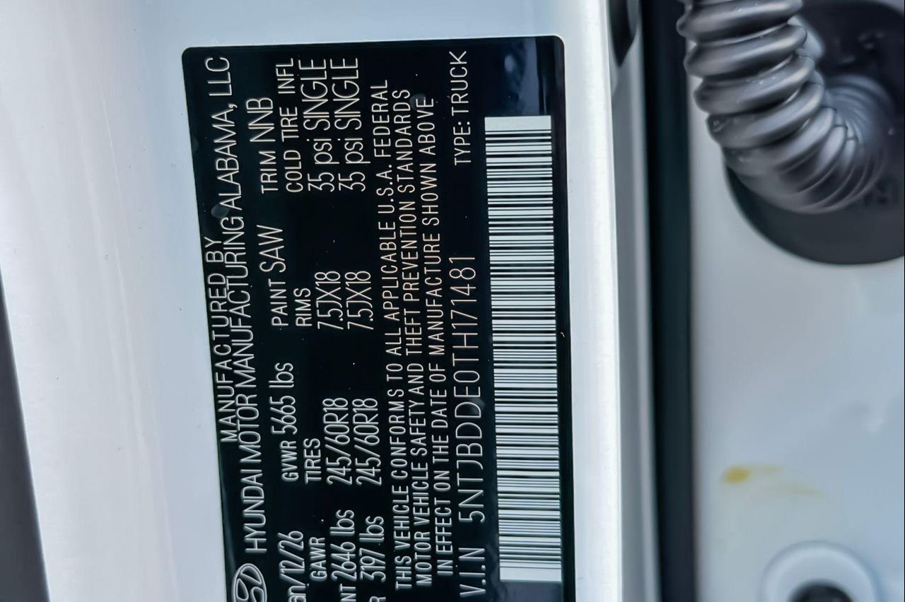 New 2026 White Hyundai SEL AWD image 36