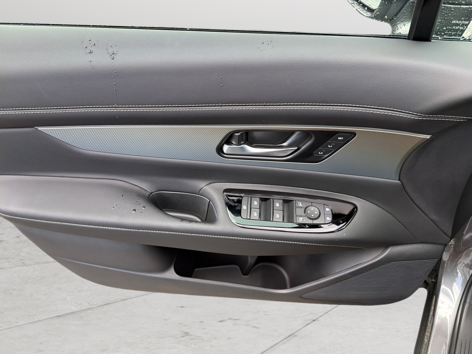 New 2026 Gray Nissan SL image 27