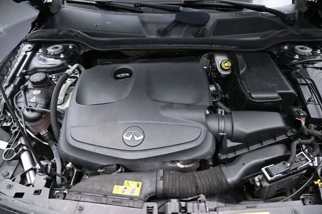 Used 2019 Black INFINITI LUXE image 43